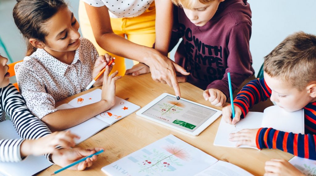 How To Improve The Education App With Mobile Testing?